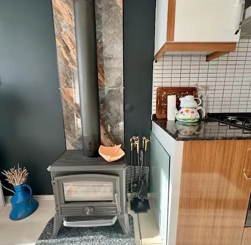 Deniz Manzarali Evi Apartmán