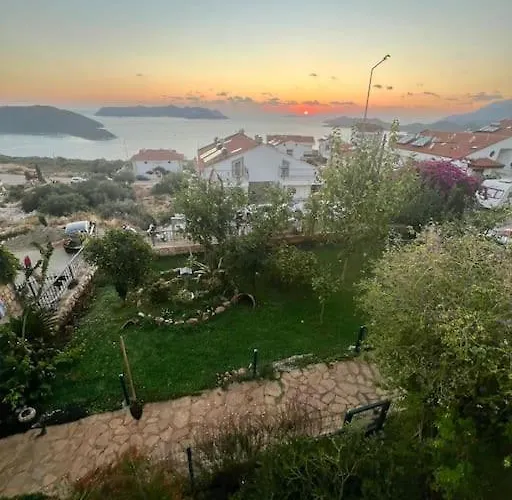 Deniz Manzarali Evi Kaş