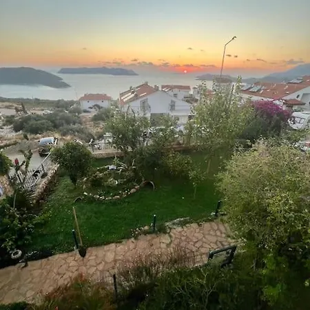 Deniz Manzarali Evi Kaş
