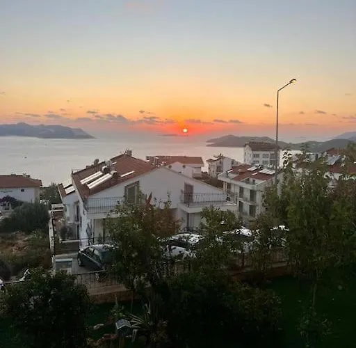 Deniz Manzarali Evi * Kas