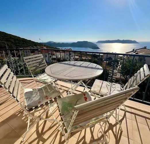 Deniz Manzarali Evi Apartamento *