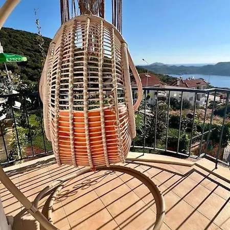 Deniz Manzarali Evi